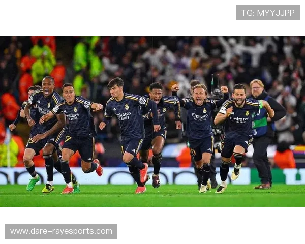 腿长如天赋 足球场上独领风骚的球员们探秘