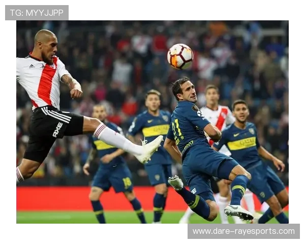 足球球星一对一进攻规则解析与技巧剖析